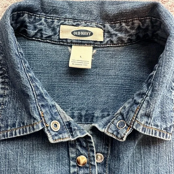 100% Cotton Old Navy Blue Denim Shirt 3/4 Sleeves - Picture 3 of 9